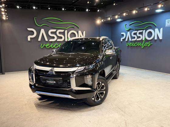 MITSUBISHI L200 TRITON 2.4 16V TURBO DIESEL SPORT HPE-S SERTÕES CD 4P 4X4 AUTOMÁTICO